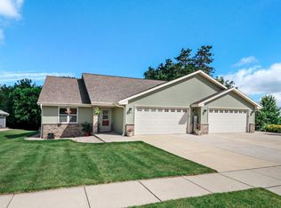 303 E Highland Ave, Fort Atkinson, WI 53538