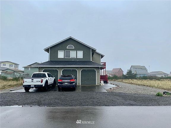 2nd image of 1424 Sand Pebble Ave SW