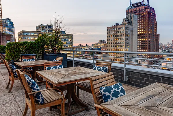 Rented by Waterton Residential New York | media 11