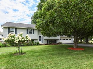 2 Jacqueline Dr, Painted Post, NY 14870