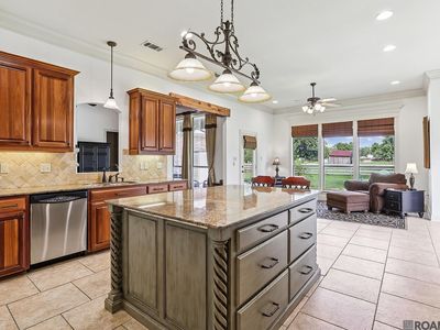 12484 Legacy Hills Dr, Geismar, LA, 70734
