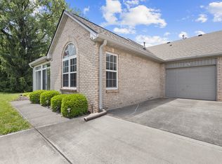 5778 Quail Crossing Dr, Indianapolis, IN