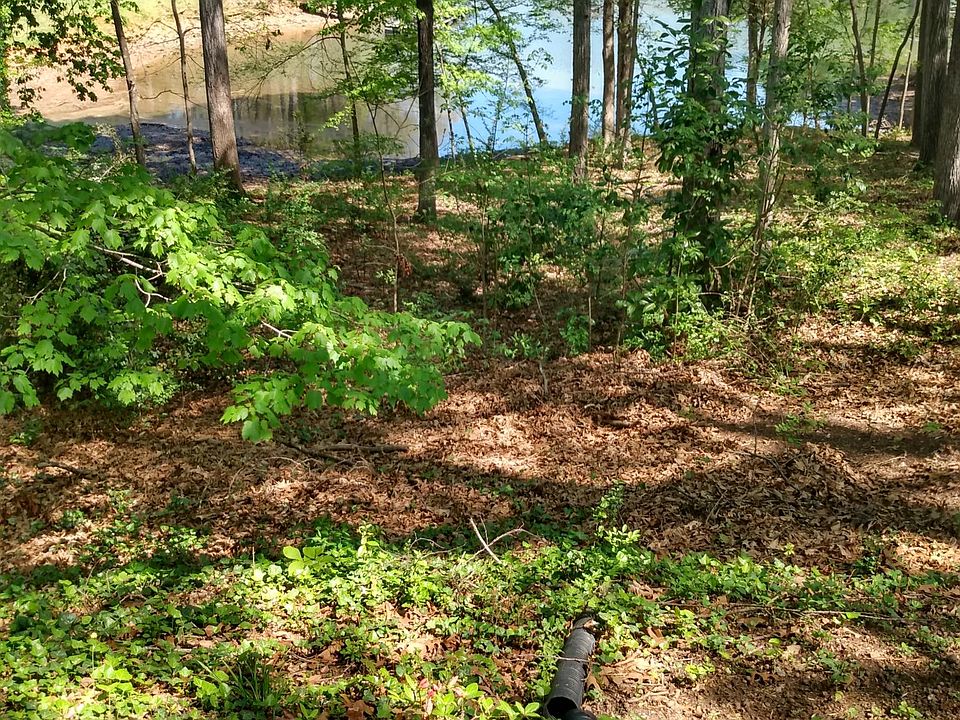 Beautiful waterview from (2) back decks & lower level apartment terrace.