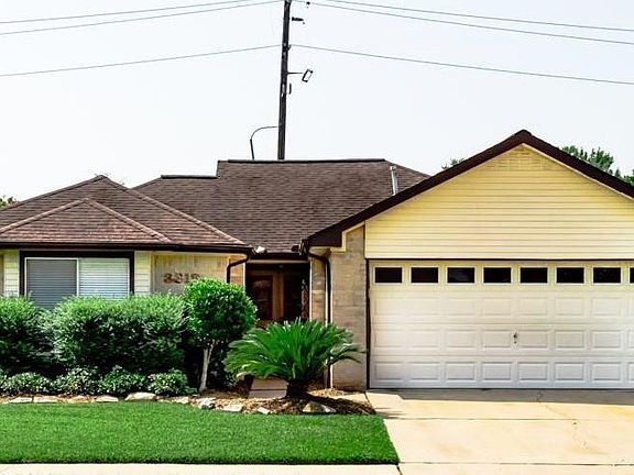 2nd image of 3319 W Heatherock Cir