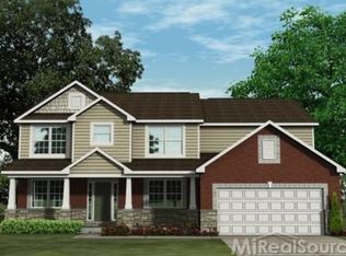 227 Heatherbrae Ct, Oakland, MI 48363