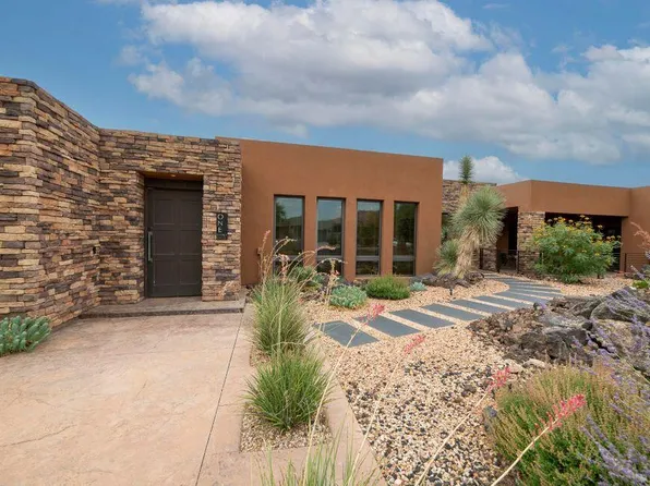 1 Basalt Cir, Santa Clara, UT 84765