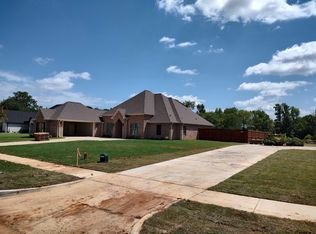 210 Serenity Dr, Bullard, TX 75757