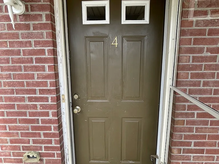 385 Grantland Dr — Photo 21