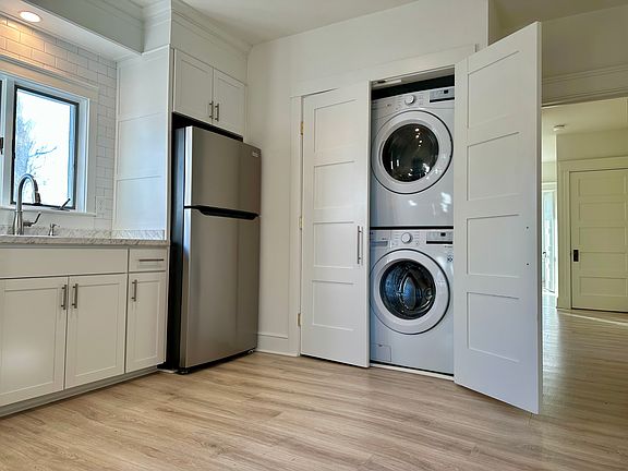 Full size LG washer and dryer.