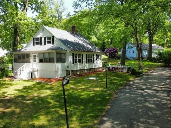 5 Oak Street, Wolcott, CT 06716