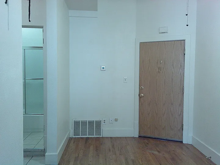 815 9th St #1/2-B — Photo 17