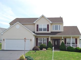 50 Jamie Cir, Gilbertsville, PA 19525