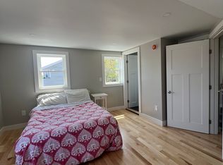 33 Clark St #3, Portland, ME 04102