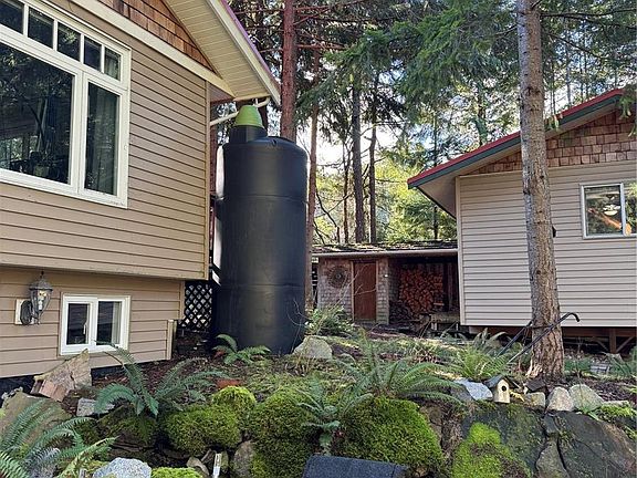 4th image of 559 Blitz Rd