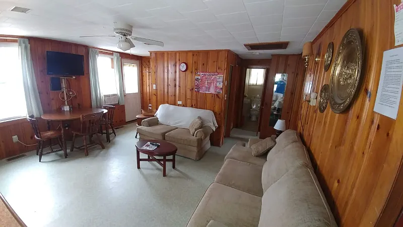 2 bed, 700 sqft, $1,500 — Photo 2