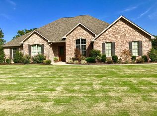 236 Stoneridge Walk, Columbus, MS 39701
