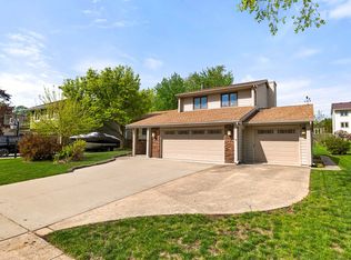 4432 98th St, Urbandale, IA 50322
