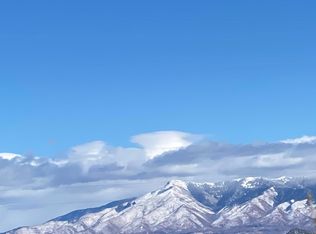 518-519 Amarillo Rd, Tres Piedras, NM 87577