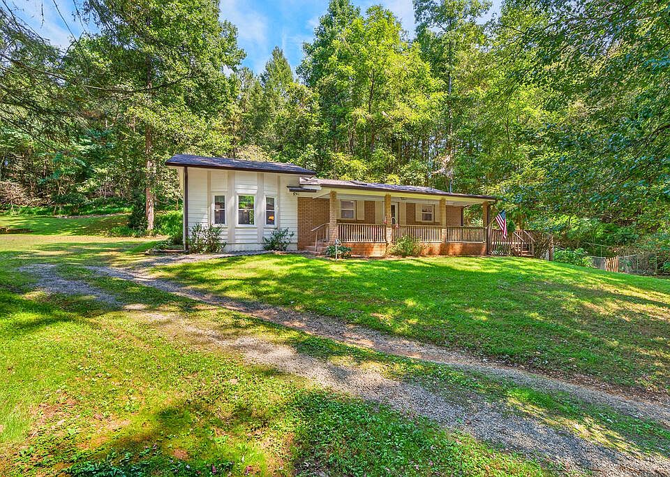 1st image of 466 Ellington Rd