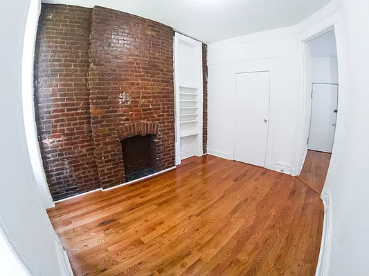 Rented by Roselyn  Fortuna LLC | media 20