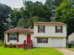 3791 Towne Point Rd, Portsmouth, VA 23703