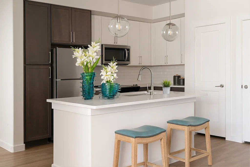 The Townsend — Photo 2