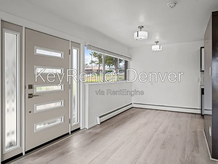 11755 W 17th Ave — Photo 16