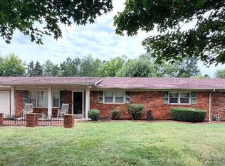 209 Hilltopper Dr, Bowling Green, KY 42101