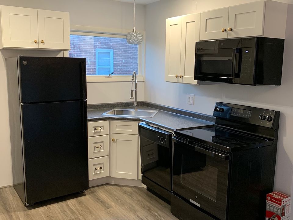 1st image of 516 Allegheny St #106