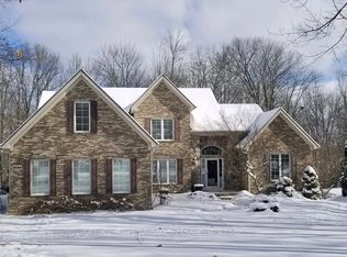 2090 Moorlands Vw, Howell, MI 48855