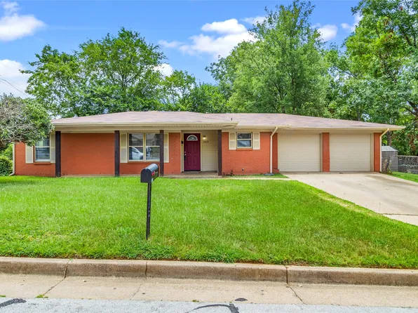 2315 N Border Ave, Tyler, TX 75702