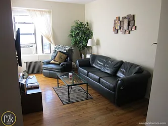 Rented by Realty 2000 Corp