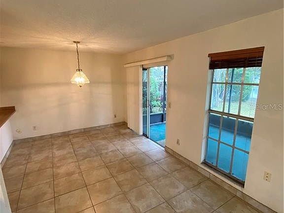 4th image of 10731 Glen Ellen Dr