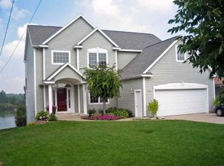 7375 N Noffke Dr, Caledonia, MI 49316