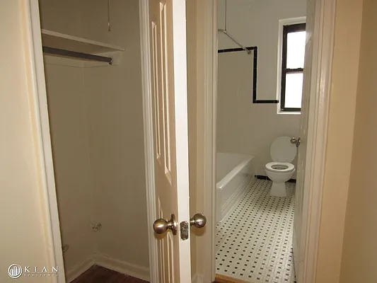 Rented by Kian Realty | media 25
