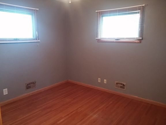 3rd image of 1206 Day St
