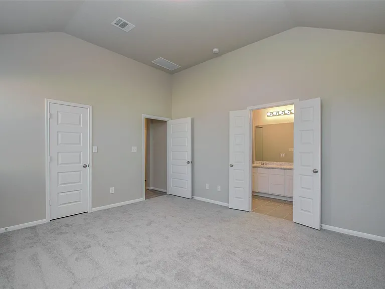 8418 Beacon Bay Cir — Photo 33
