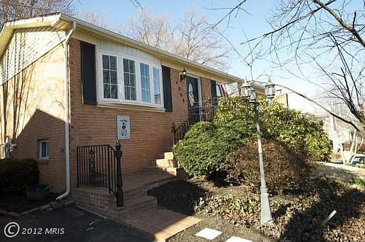 1st image of 4908 Kirkdale Dr