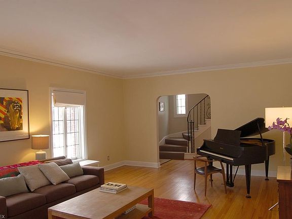 4th image of 16729 Fernway Rd