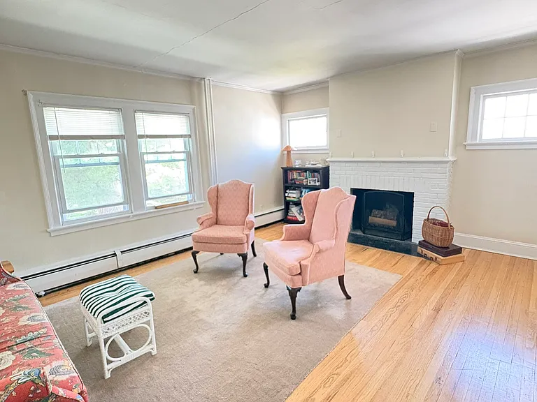 94 Quaker Ln S #2 — Photo 10