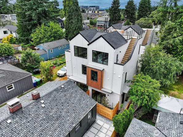 8733 13th Avenue NW #C, Seattle, WA 98117