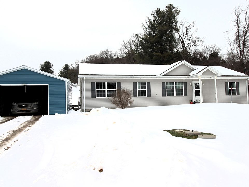 1st image of 33 Doolittle Rd