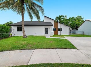 20956 SW 123rd Ave, Miami, FL 33177