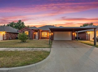 2317 Fruitful Dr, Midwest City, OK 73130