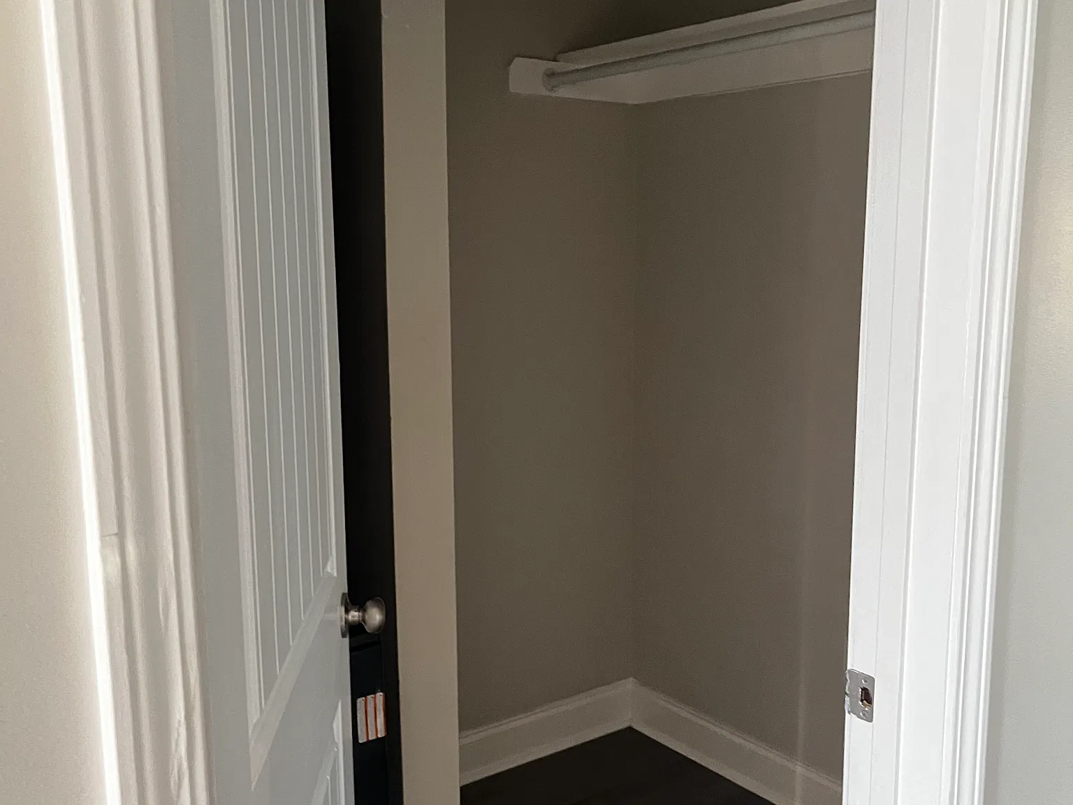 3 bed, 1200 sqft, $1,950 — Photo 4