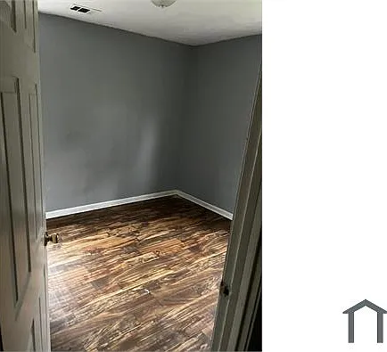 3 bed, $1,000 — Photo 3