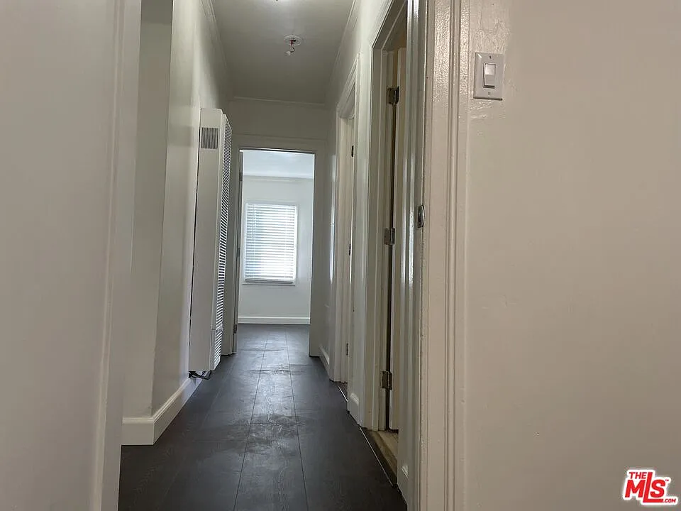4 bed, 2.0 bath, 1350 sqft, $4,300 — Photo 3