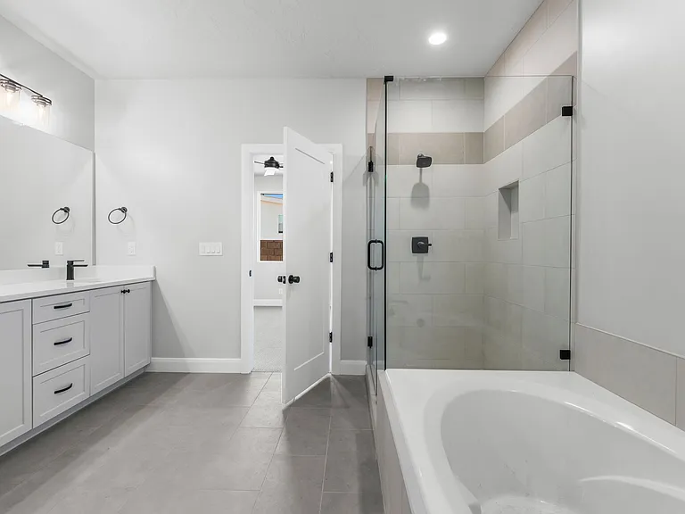 1089 E Coyote Crest Dr — Photo 19