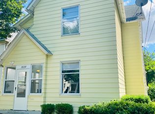 1020 Park St SW, Grand Rapids, MI 49504