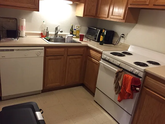 310 Tappan St #15 — Photo 5